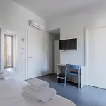 Hostel Stravagante & Verona