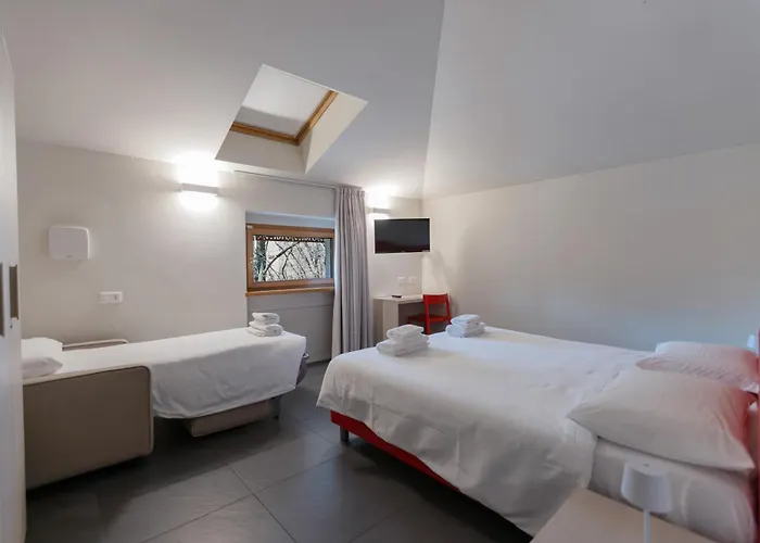 Hostel Stravagante & Verona