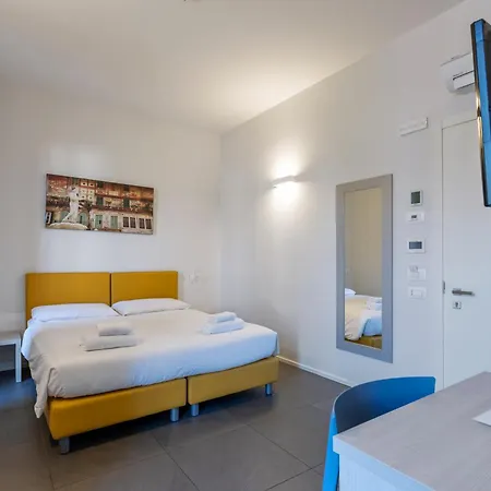 Stravagante Hostel&rooms *
