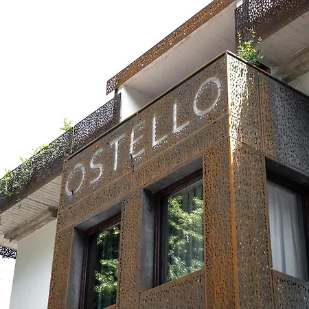 Hostel Stravagante &