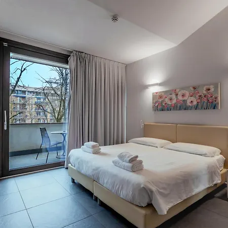 Hostel Stravagante & Verona