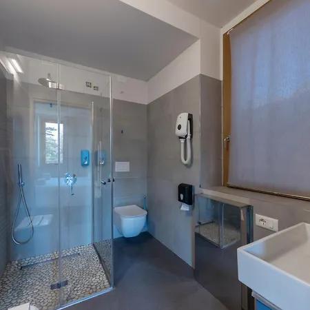 Stravagante & Hostel Verona