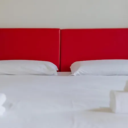 Stravagante & Albergue *