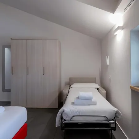 Stravagante & Auberge de jeunesse *