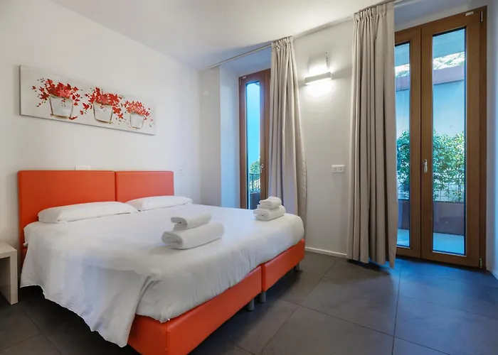 Stravagante & Albergue