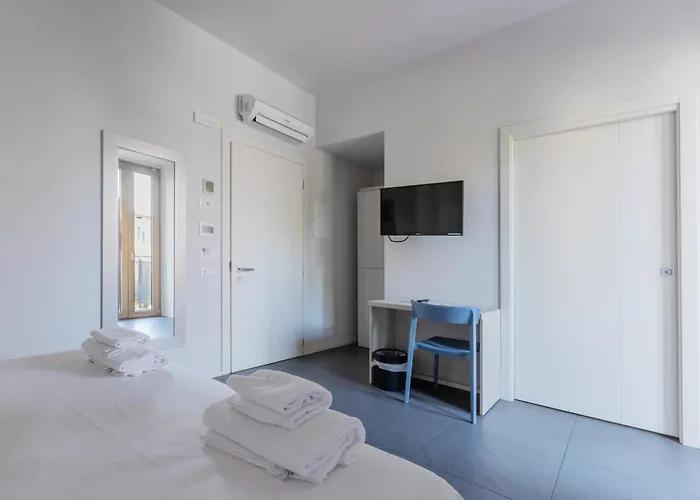 Hostal Stravagante Hostel&rooms Verona